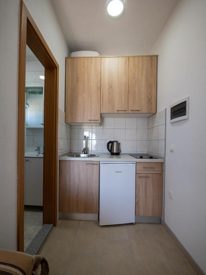 Apartments Tri Mora Ражанац Екстер'єр фото