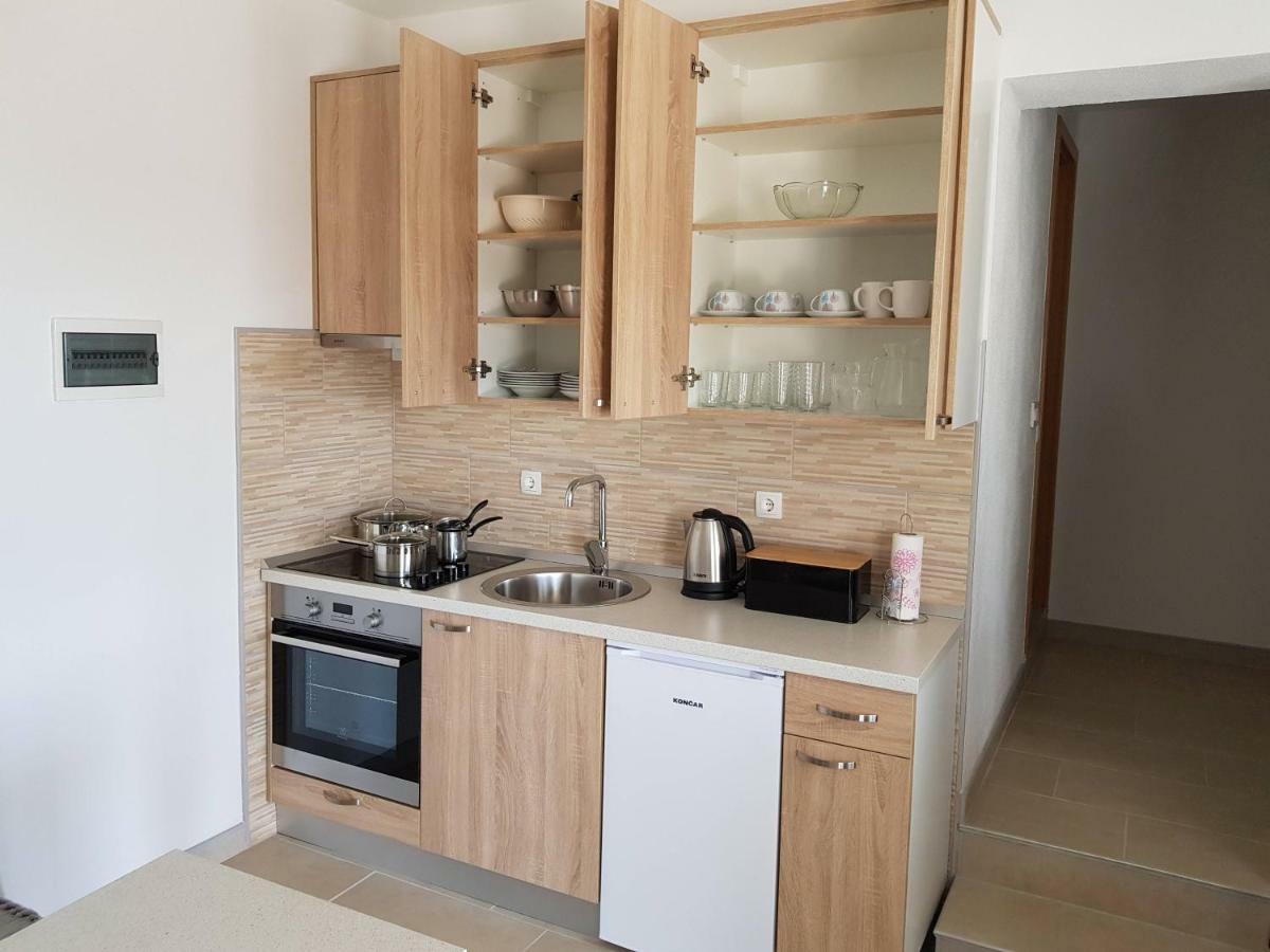 Apartments Tri Mora Ражанац Екстер'єр фото