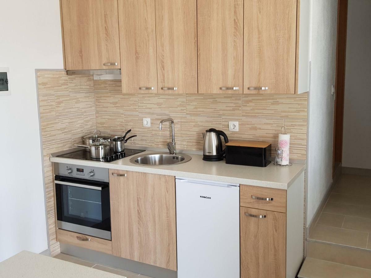 Apartments Tri Mora Ражанац Екстер'єр фото